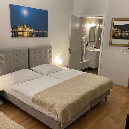 Anabelle Bed And 4* Budapest
