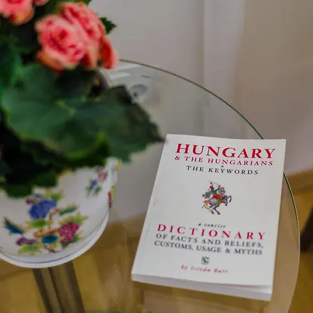 Anabelle Bed And לינה וארוחת בוקר 4*