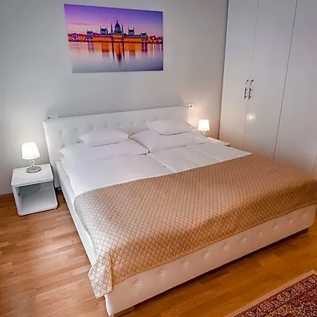 Anabelle Bed And ベッド・アンド・ブレックファスト 4*