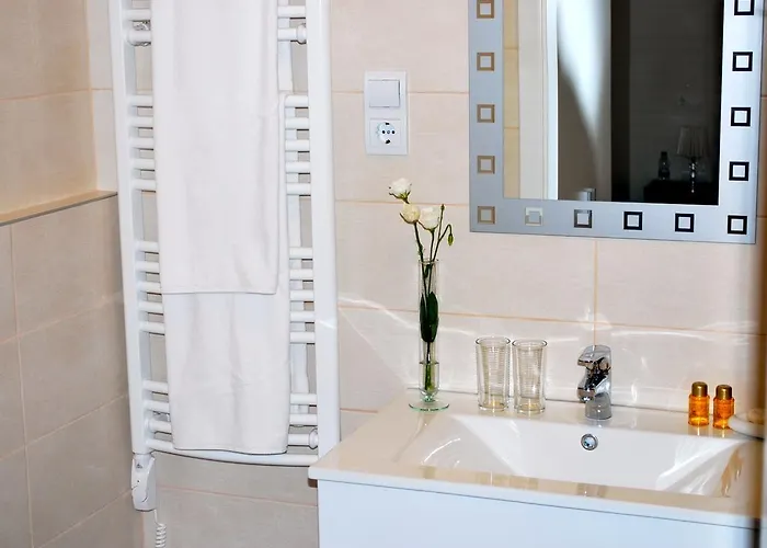 Anabelle Bed And Boedapest